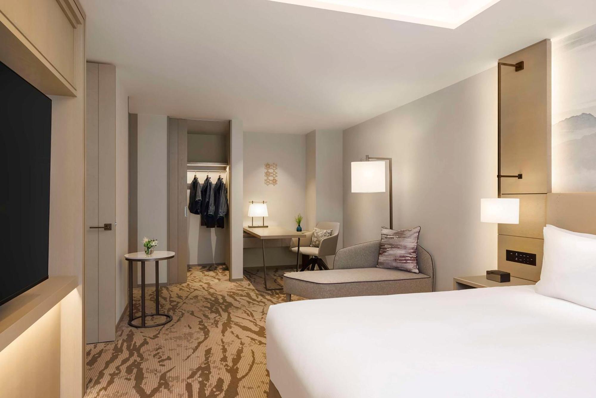 Doubletree By Hilton Toyama Hotel Exterior foto