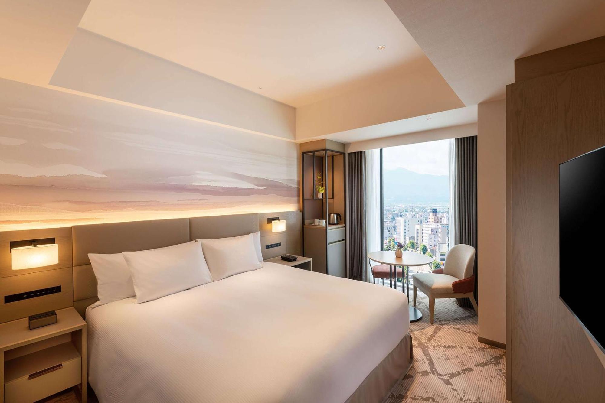 Doubletree By Hilton Toyama Hotel Exterior foto