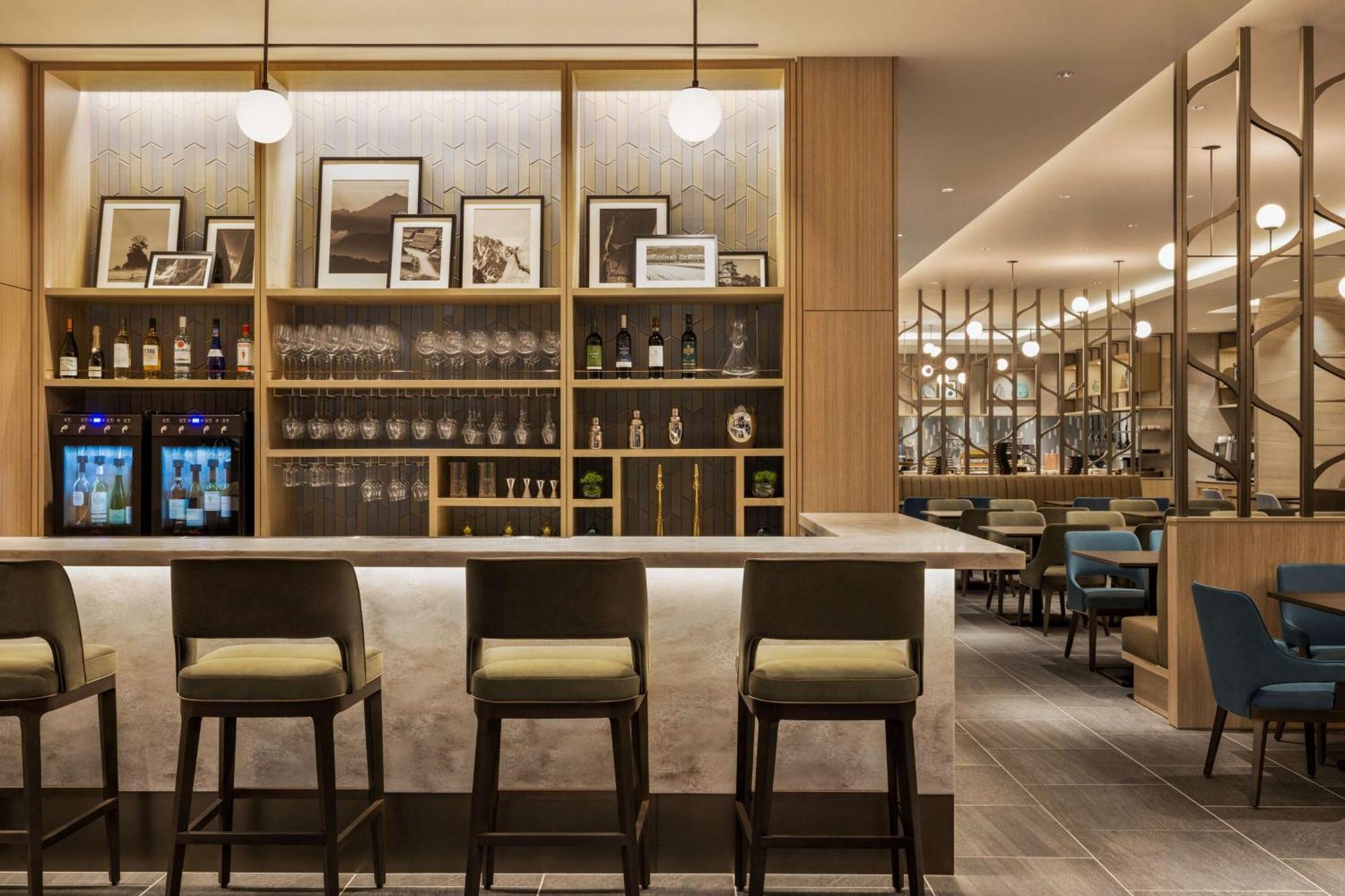 Doubletree By Hilton Toyama Hotel Exterior foto